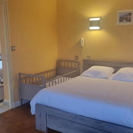 Logis Relais Des Monedieres Seilhac エクステリア 写真