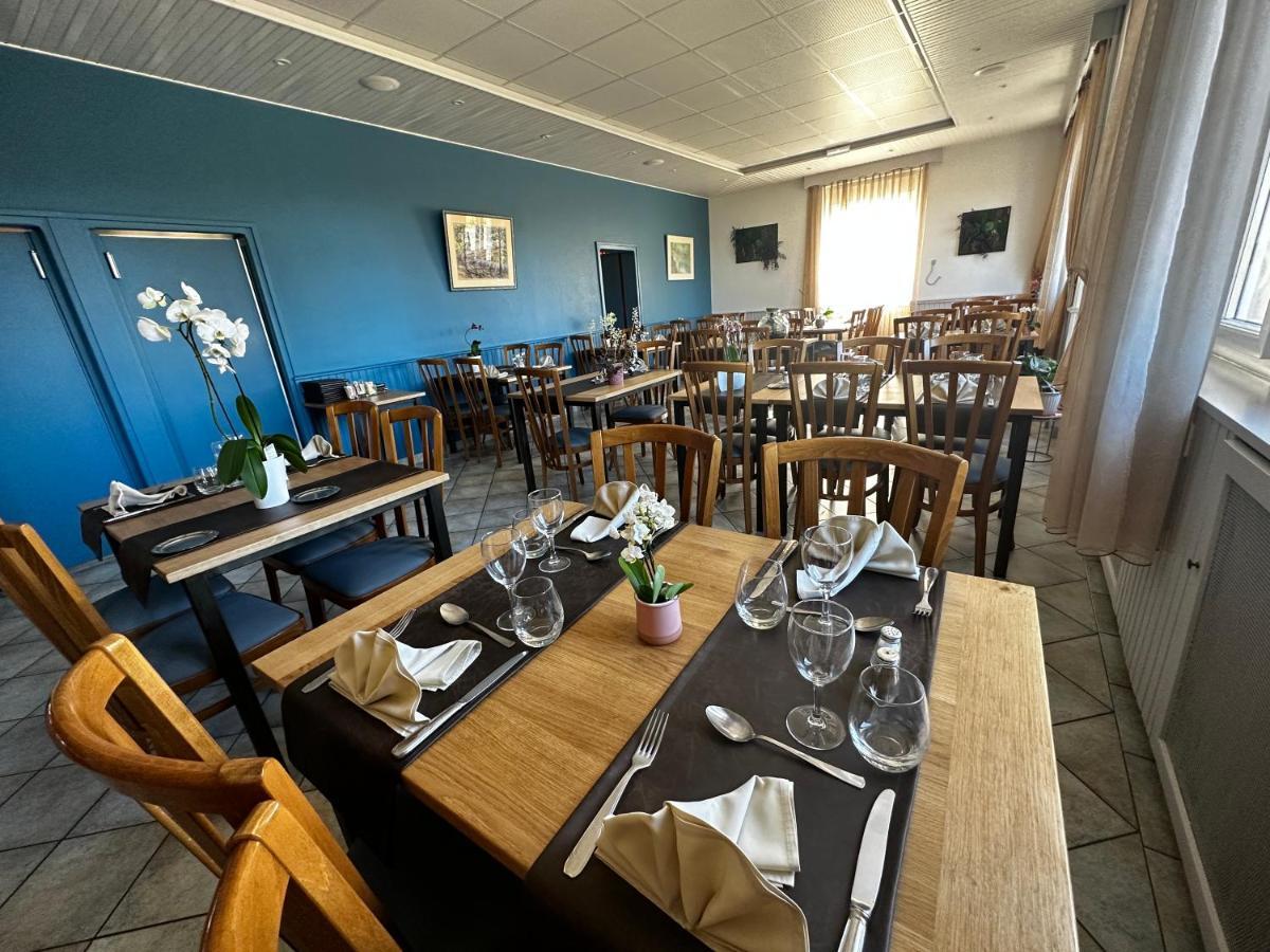 Logis Relais Des Monedieres Seilhac エクステリア 写真